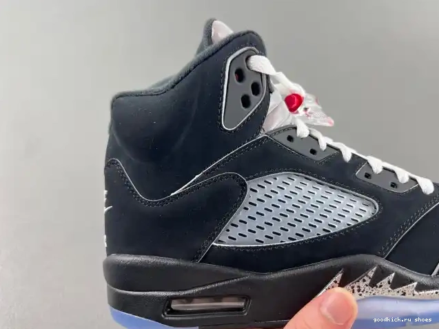 Metallic HF3975-001 Reimagined Air Black Jordan 5 0611